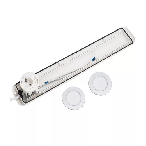 LED reflektor i okvirom